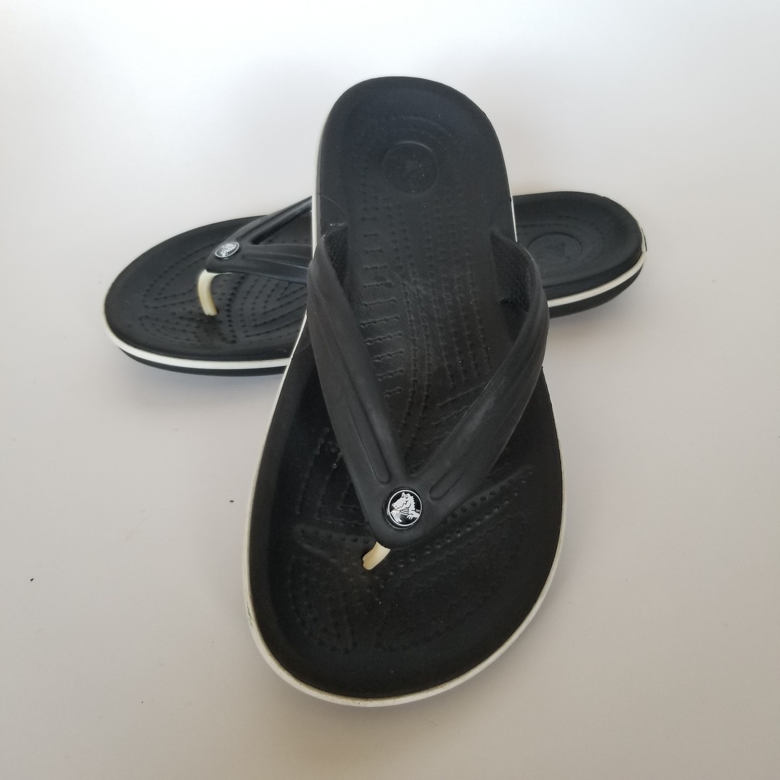CROCS CROCBAND Flip Flop Sandals Slip On US Men 4 Women 6 EU 36-37 Black White