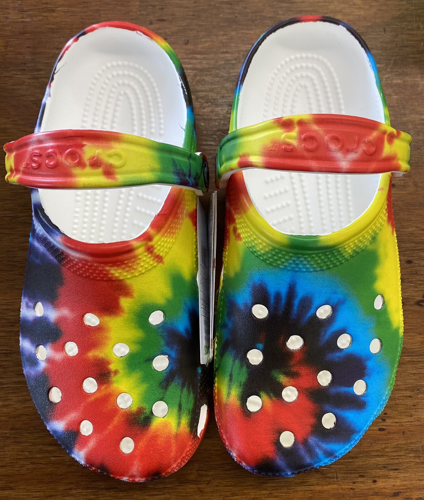 Crocs Classic Tie Dye Graphic Clog Multi Color Men:4 Women: 6 US Ventilation
