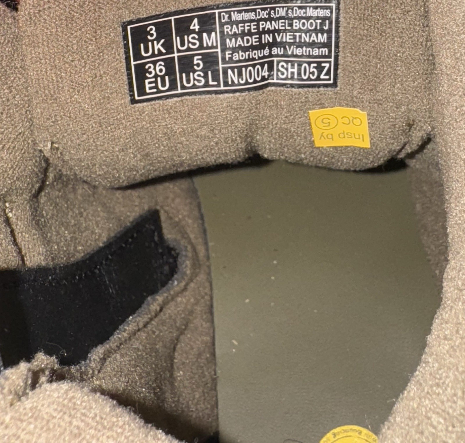 NEW Dr. Martens Raffe Panel Boot J Brown Suede Leather 32029391 M4 – W5 – EU36