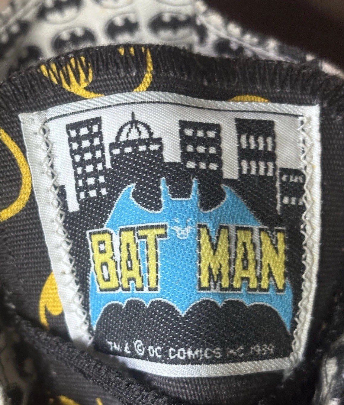 Converse Batman Collection Canvas Hi-Cut Sneakers Mens Size 9.5 Black Yellow