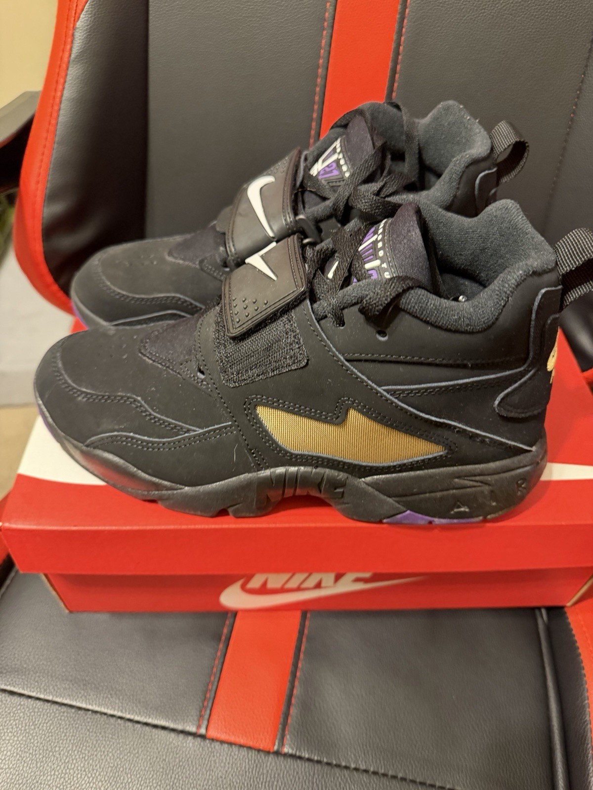 Nike Air Diamond Turf Ravens 2025 Nubuck Black/White/Gold/Purple HV2282-001